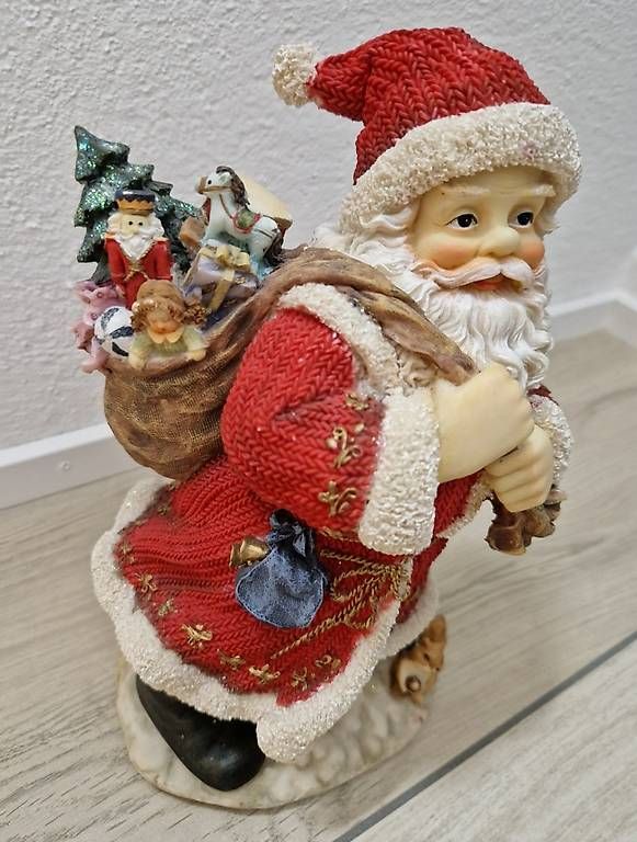 Tutte le decorazioni: Weihnachtsmann aus Kunststoff – Usato da Staffelbach venduto da MrMH 4