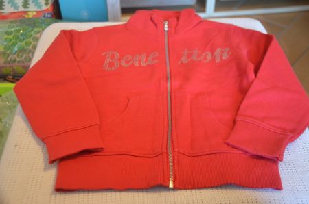 TAILLE 104-110 - VESTE BENETTON