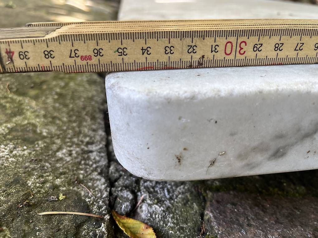 Plateaux: Marmorplatte 4cm – D'occasion à Endingen par benjaminsteiner 1