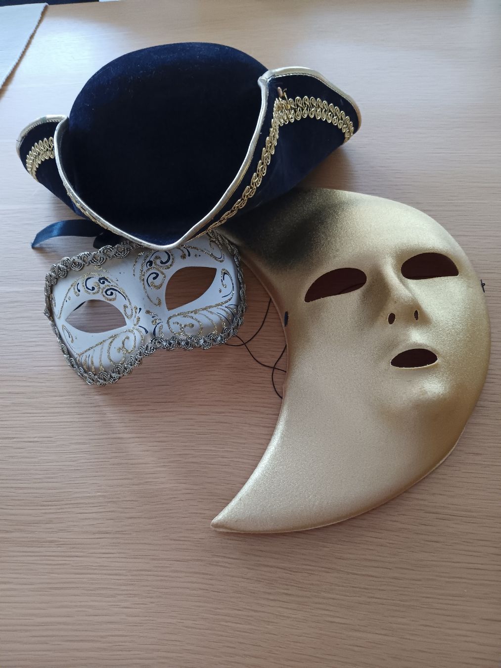 Maschere: Tolles Venezianer  Masken  Set – Usato da Stansstad venduto da leoni66 3
