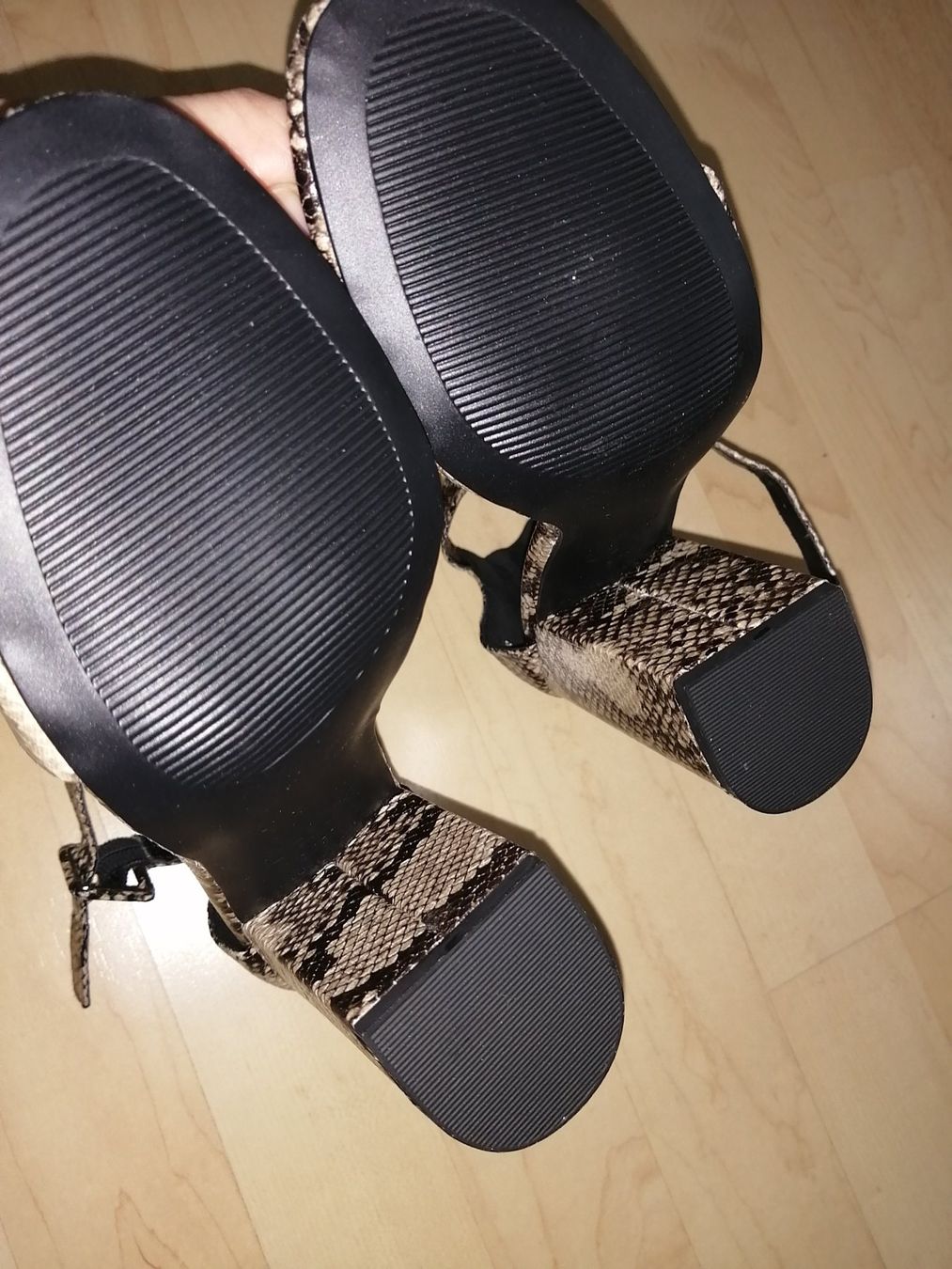 New Look Chaussures femmes: Sandalen Gr.36 – Neuf (Voir description) à Buchrain par nat_pl5p 2