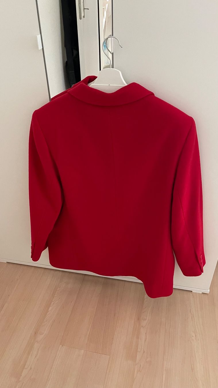 Giacche: Jacke rot Gr. 44 – Nuovo (secondo la descrizione) da Wetzikon ZH venduto da Schrungus 1
