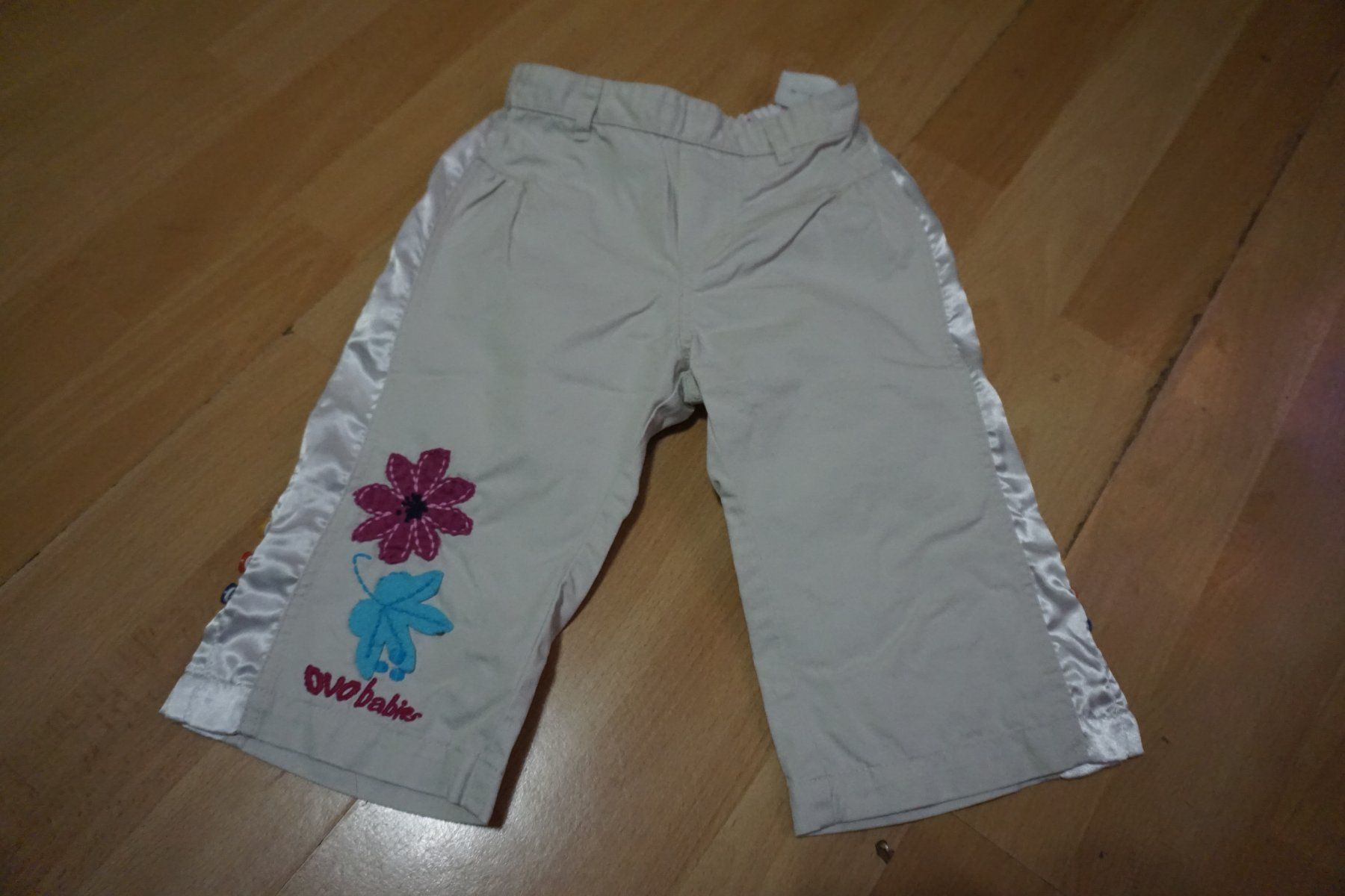 Pantaloni: Kinder Hosen kurz ca.Gr. 98 – Usato da Zürich venduto da einalemjena