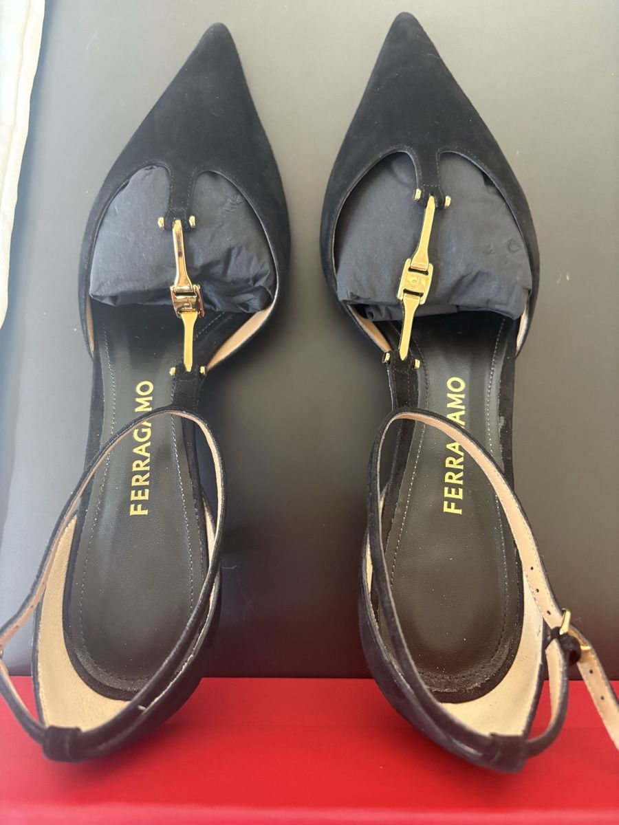 Salvatore Ferragamo Scarpe da donna: Ferragamo Pumps (4cm, 39.5) – Nuovo (secondo la descrizione) da Genève venduto da kir_ng95 6