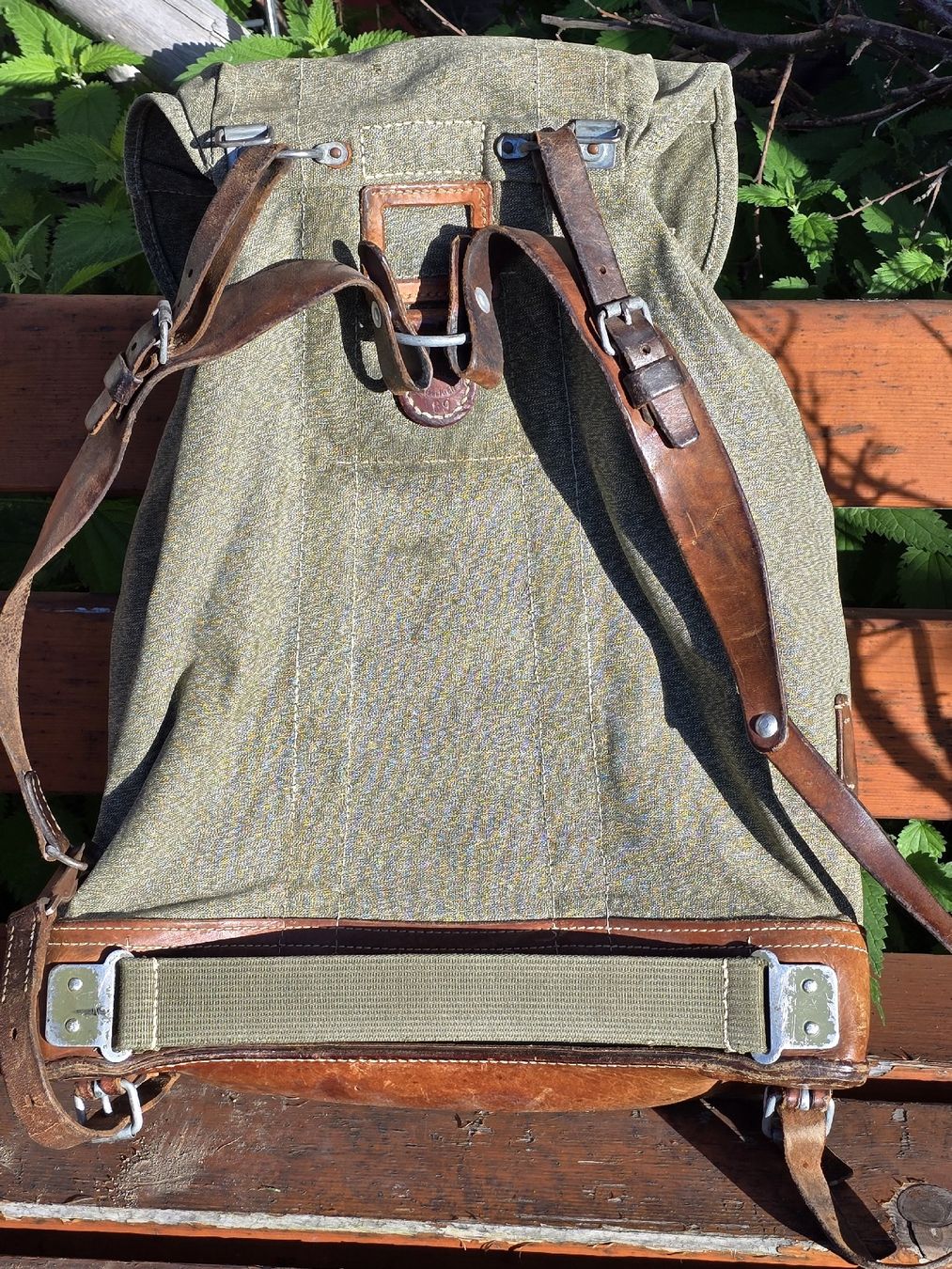 Schweizer Armee Zaini: Militärrucksack  – Usato da Burgistein venduto da maia13 1