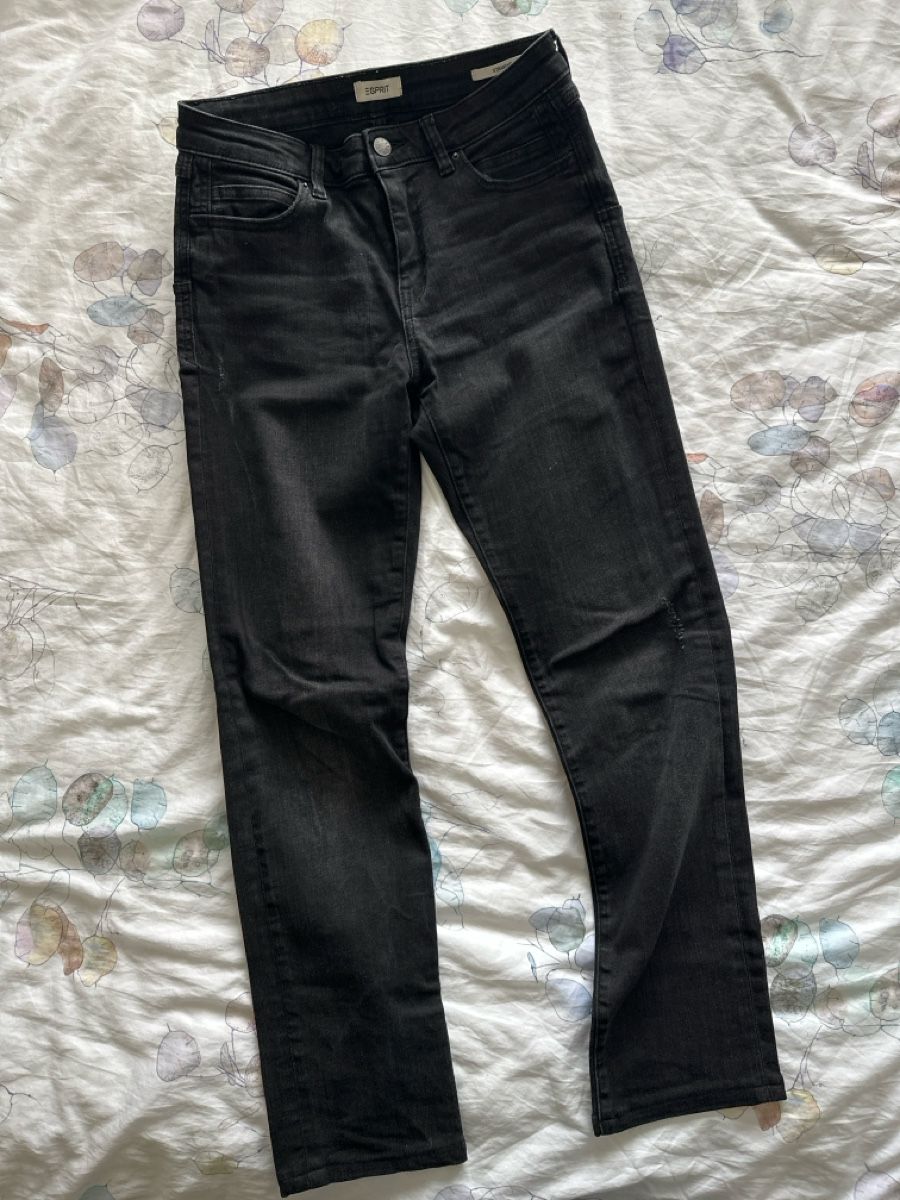 Jeans: 3 Paar Jeans grosse S/M  – Usato da Ormalingen venduto da nude.knits 1