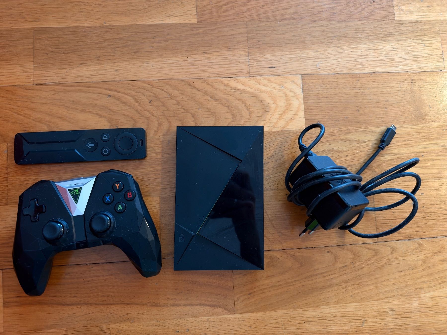 Nvidia Systèmes audio & multimédias: NVIDIA Shield 2017 – D'occasion à Zürich par nkprods