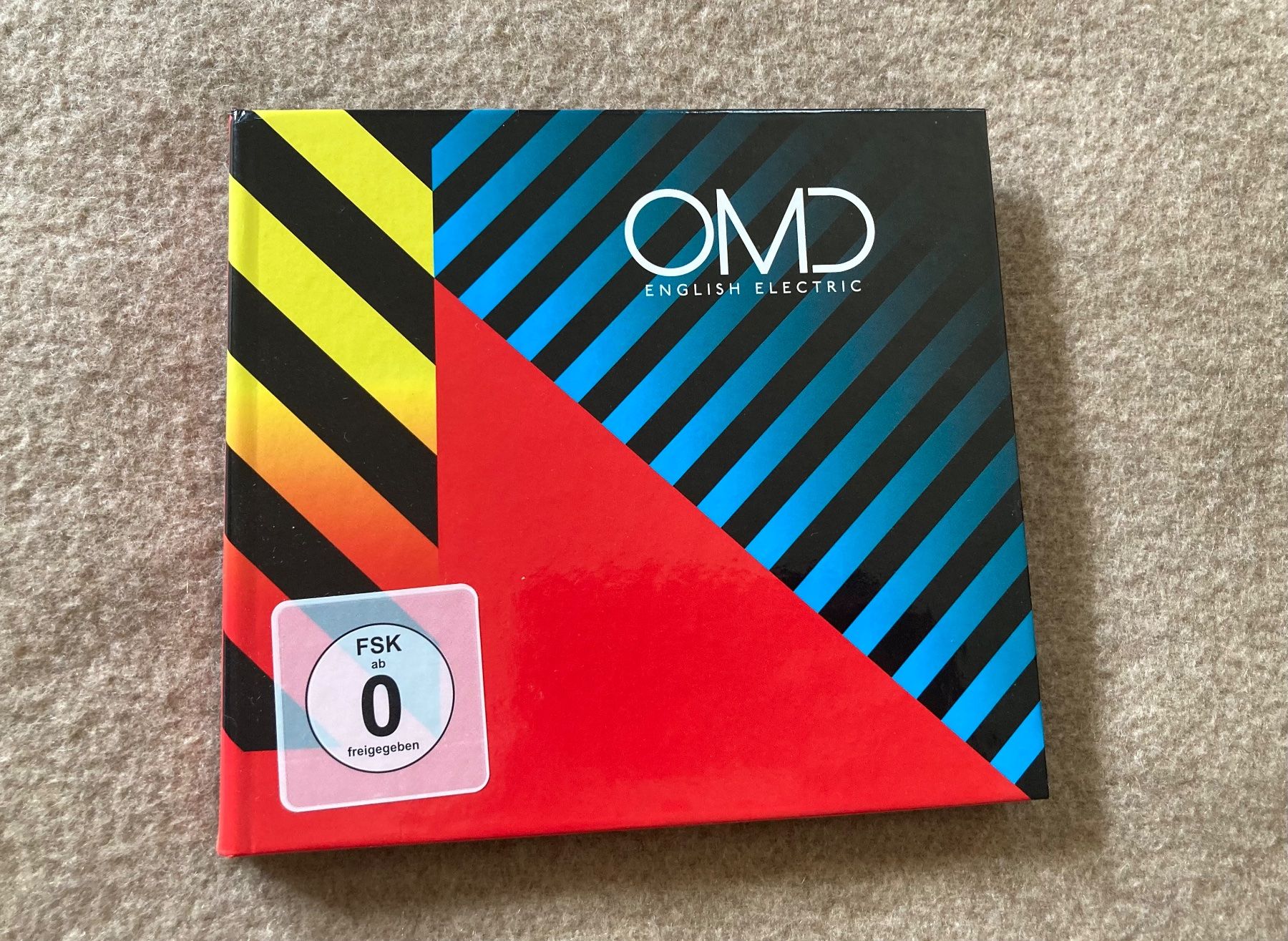 CDs: 2 CD OMD English Electric 2013 – D'occasion à Zürich par tanteluzie