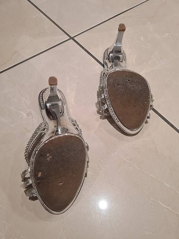 Scarpe da donna: Highheels mit Strasssteine silber Gr. 37 – Usato da Erlen venduto da danilo1701 3