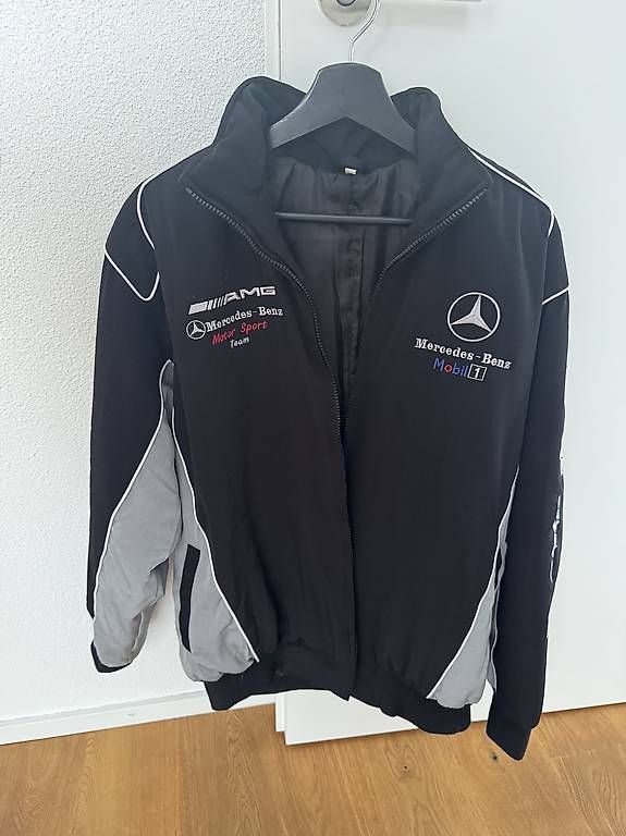 Jacken: Mercedes-Benz Jacke Grösse L – Gebraucht aus Oberbüren von dijbdn