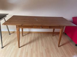 Tavolo in legno di ciliegio con 4 sedie