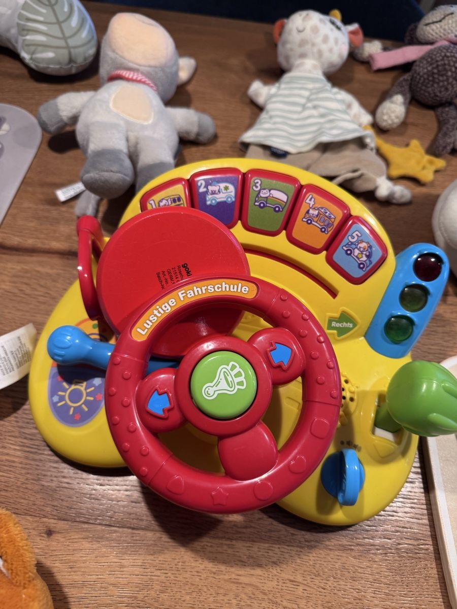 Spielzeuge: Räuberpaket Spielsachen für Baby bis 18 Monate  – Gebraucht aus Frauenfeld von Jenny1412 6