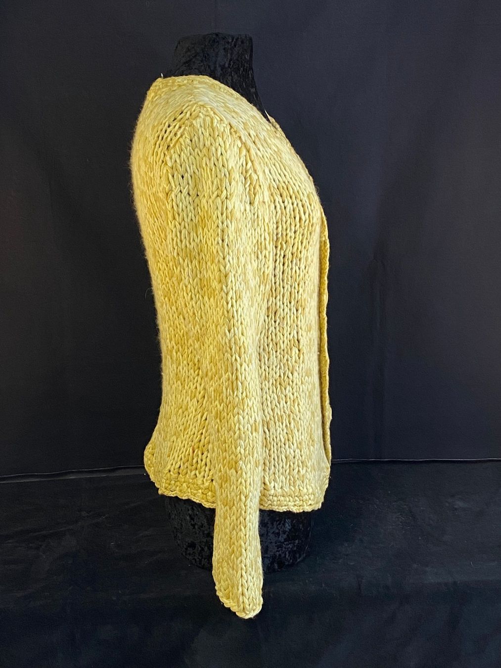 Giacche: Wunderschöne Handgefertigte Strickjacke aus Wolle – Nuovo (secondo la descrizione) da Schaffhausen venduto da uniqueketten 7