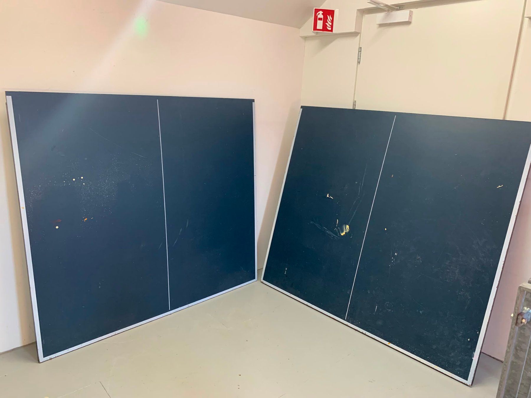 Tennis de table: Alte Tischtennis Platte – D'occasion à Zug par Vera_LV0