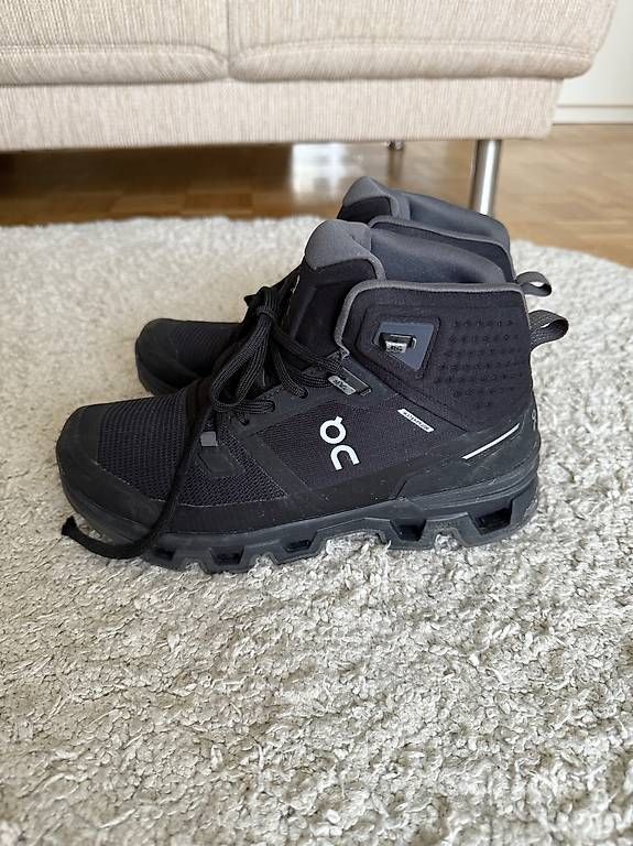 Chaussures hommes: Wanderschuhe On Running Gr.40 – D'occasion à Küsnacht ZH par nat_m97w 1