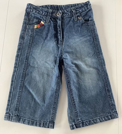 Neue kurze Hose Gr. 122