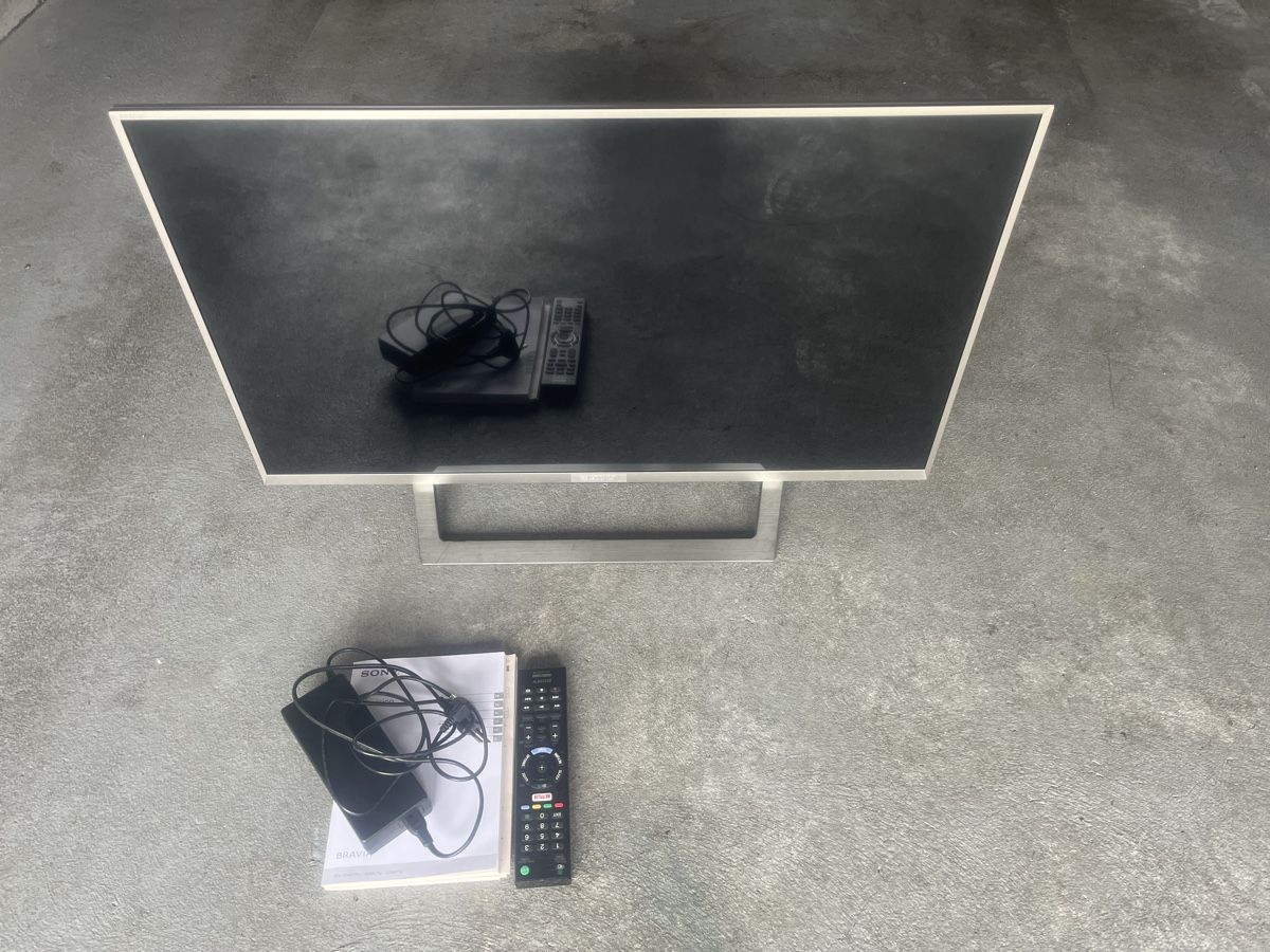 Televisori: Fernseher Sony Kdl-32wd757 Full HD – Usato da Münchenstein venduto da pricehouse