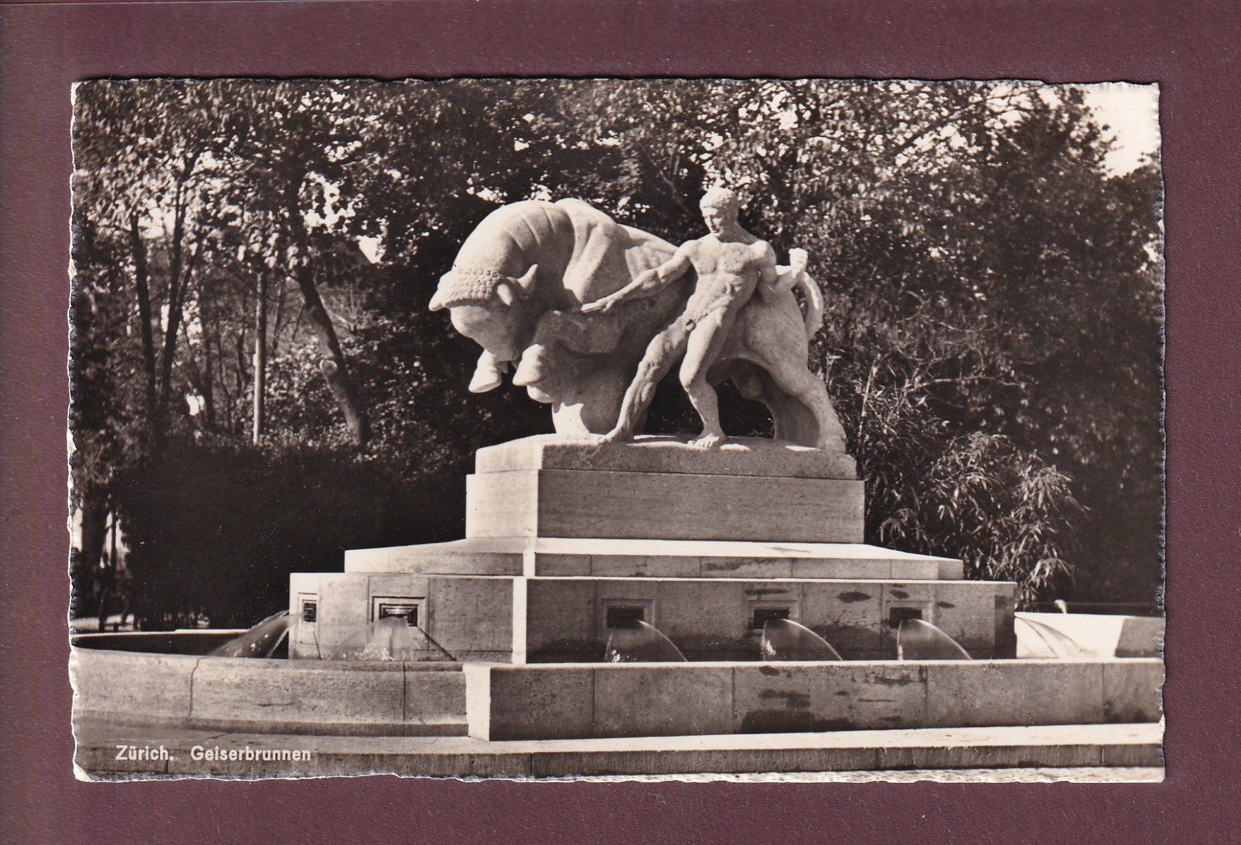 Cartes postales: ZÜRICH - Geiserbrunnen - 1941 – D'occasion à Pully par nicecards