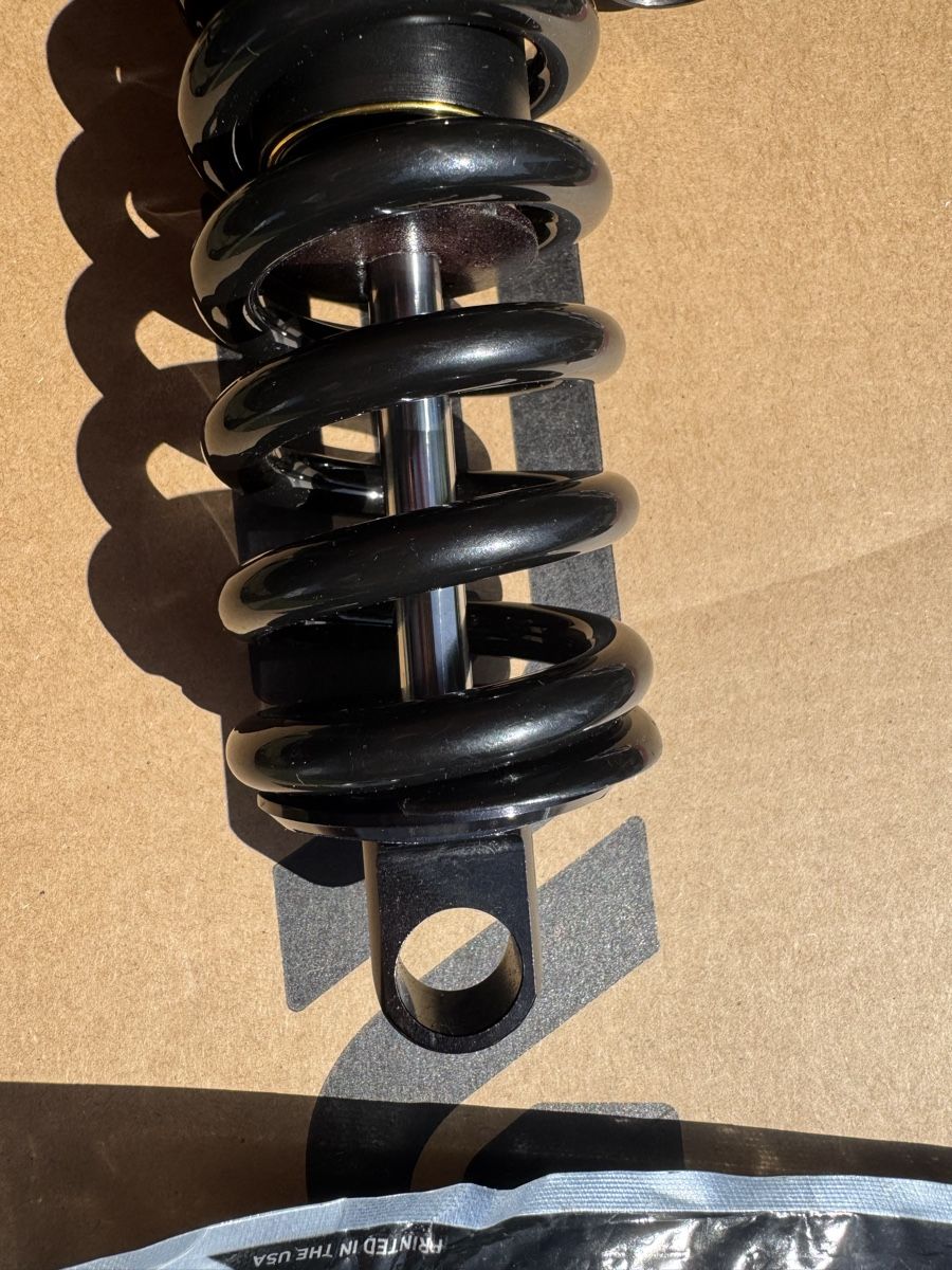 Pezzi di ricambio: Cane Creek Double Barrel Coil shock / dämpfer – Nuovo (secondo la descrizione) da Schleitheim venduto da Breezer9 1