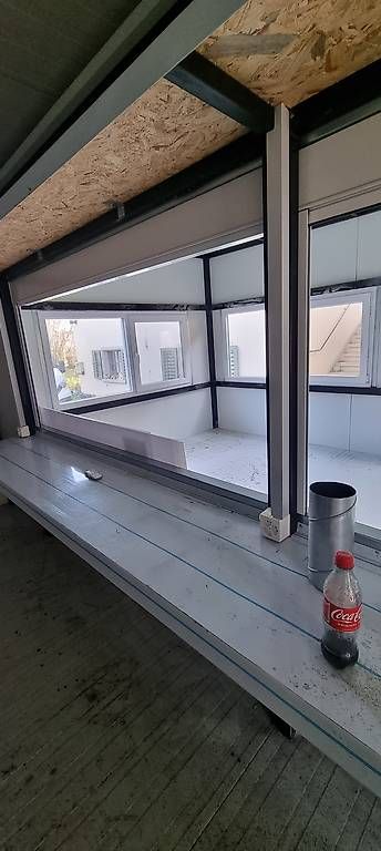 Mobilhome: Container als Mini Restaurant oder Tinyhouse – Usato da Schaffhausen venduto da Guapa71 2