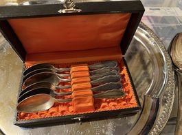 6 Kaffeelöffel Chippendale versilbert im Etui  Vintage