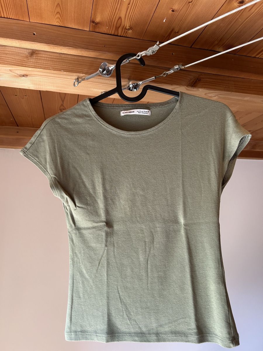 T-shirt: 2 T-Shirts Damen Grösse M – Usato da Erlen venduto da nin_b8c6 1