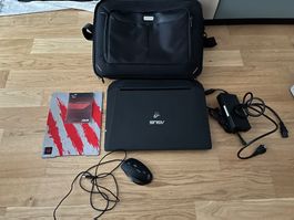 Asus ROG G750JYA Gaming Laptop inkl. Zubehör
