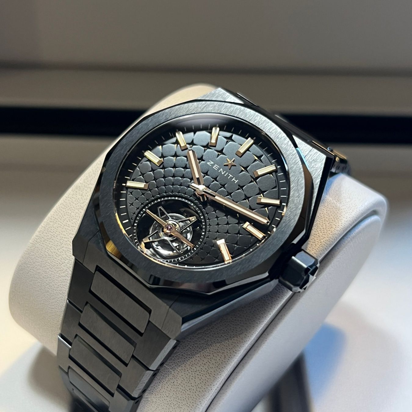 Zenith Orologi: Zenith Defy Skyline Ceramic Tourbillon – Usato da Carouge GE venduto da Watchaser 6