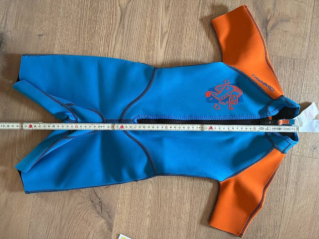 Tauchanzüge: Combinaison enfant 5 ans – Gebraucht aus Yvonand von YvesT01 2