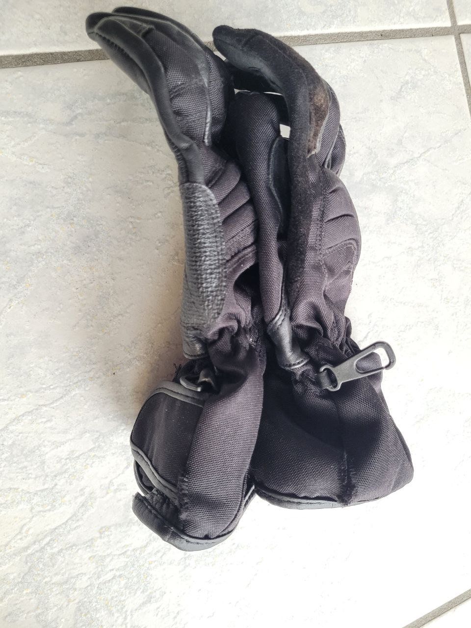Guanti & manicotti: Handschuhe Motorrad Grösse L – Usato da Bremgarten AG venduto da Finoae 1