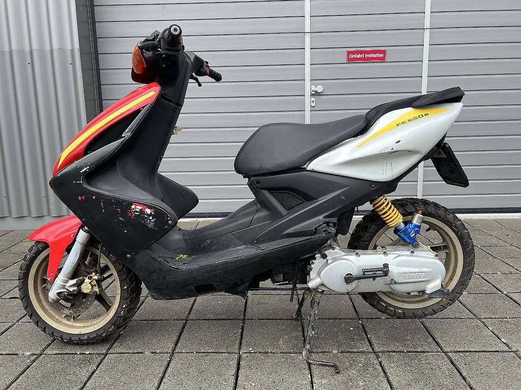 Yamaha Scooter: Yamaha Aerox YQ100 – Difettoso da Dietwil venduto da peti_18 2