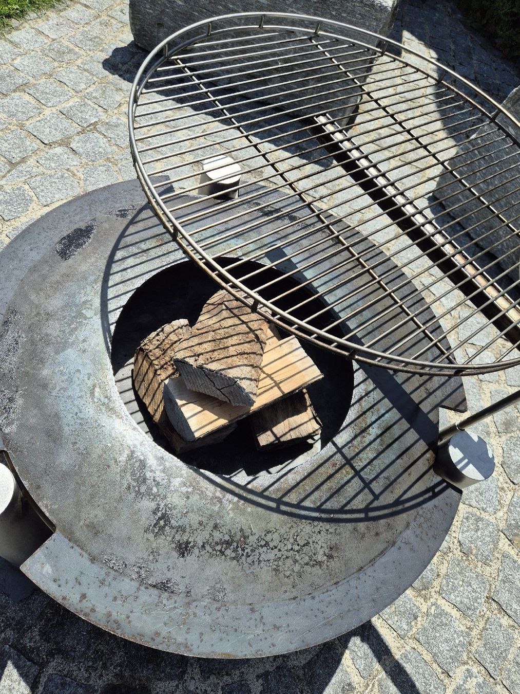 Bracieri: Grillschale mit Deckel – Usato da Romanshorn venduto da vazlav77 7