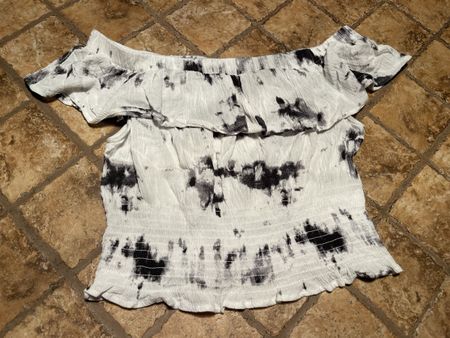 Top estivo -viscosa -Chicoree tg S - nuovo-chic e elegant