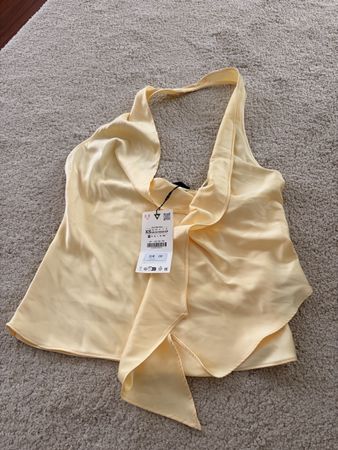 Zara Neckholder Top gelb Seidenoptik Grösse XS neu