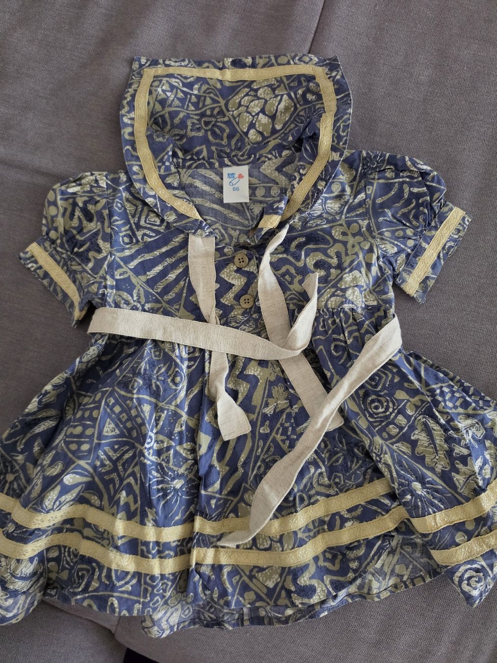 Kleider & Röcke: Kinder Kleid  – Gebraucht aus Wolfwil von con_k6vx