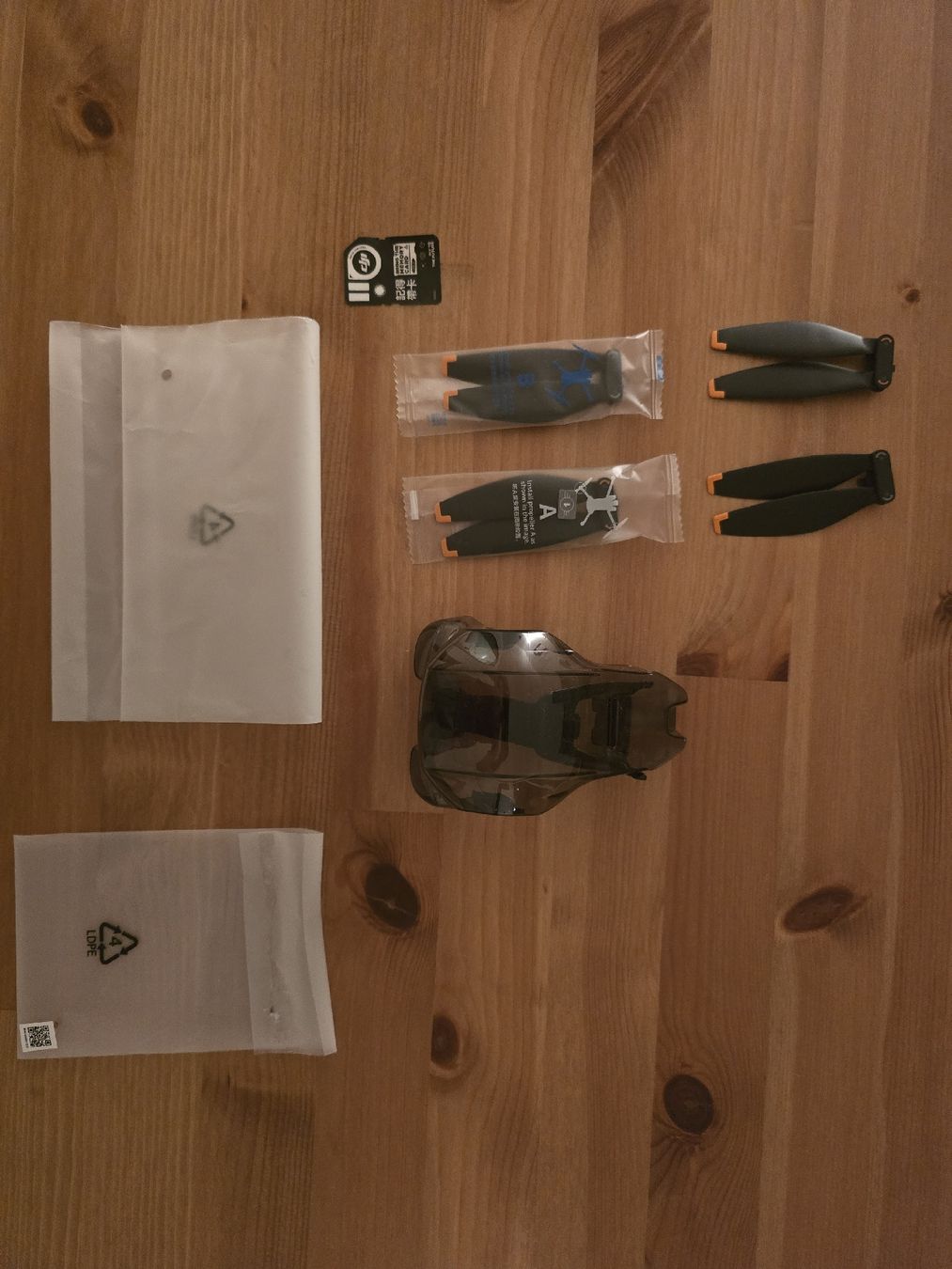 DJI Action Cam: DJI Mini 5 Pro Zubehörset - Propeller Gimbal Schutz - Case – Nuovo (secondo la descrizione) da St. Gallen venduto da Arctic_Dweller