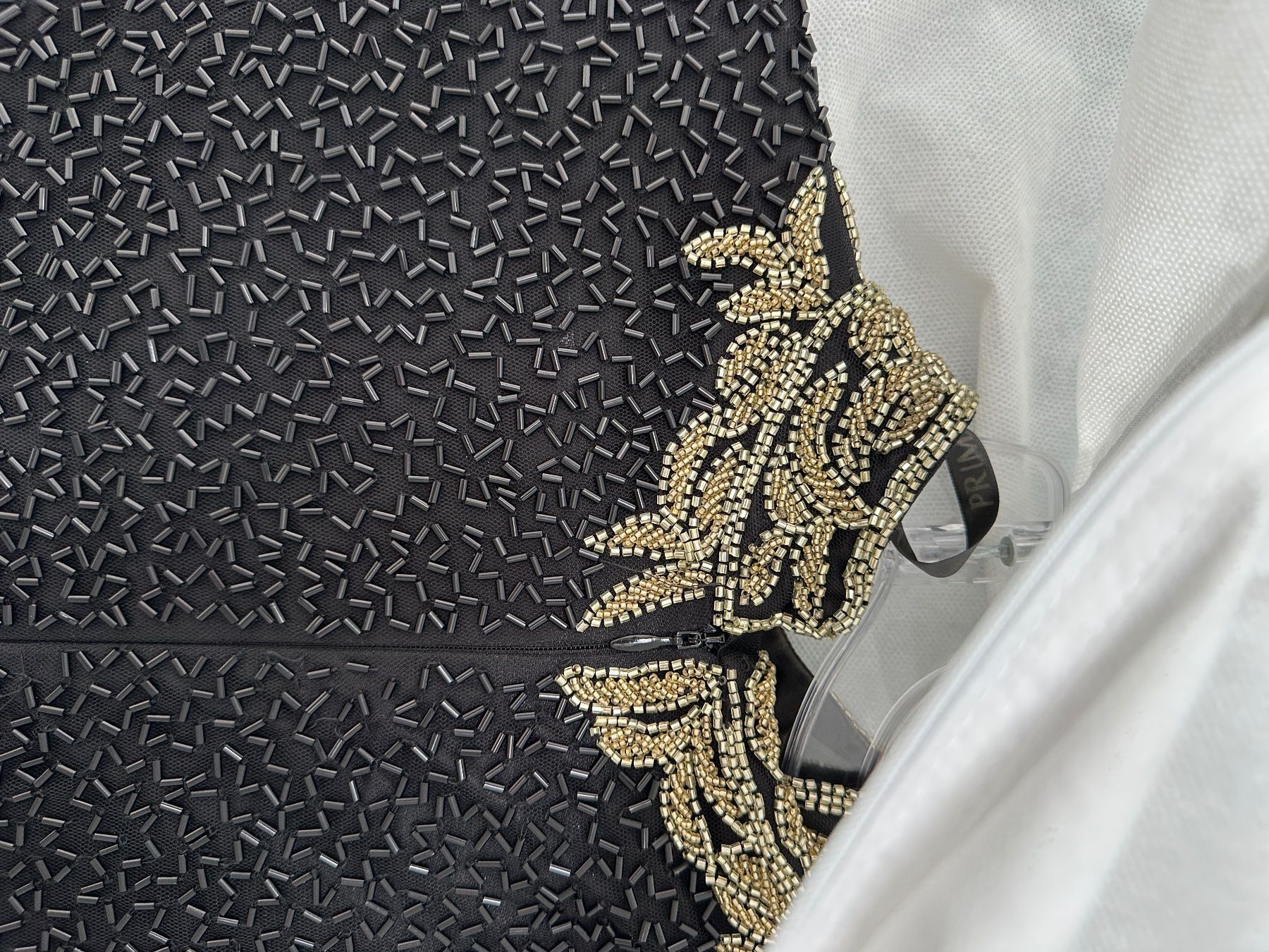 Vestiti: Hochwertig besticktes Kleid mit Perlen – Usato da Perlen venduto da H.Spa 2