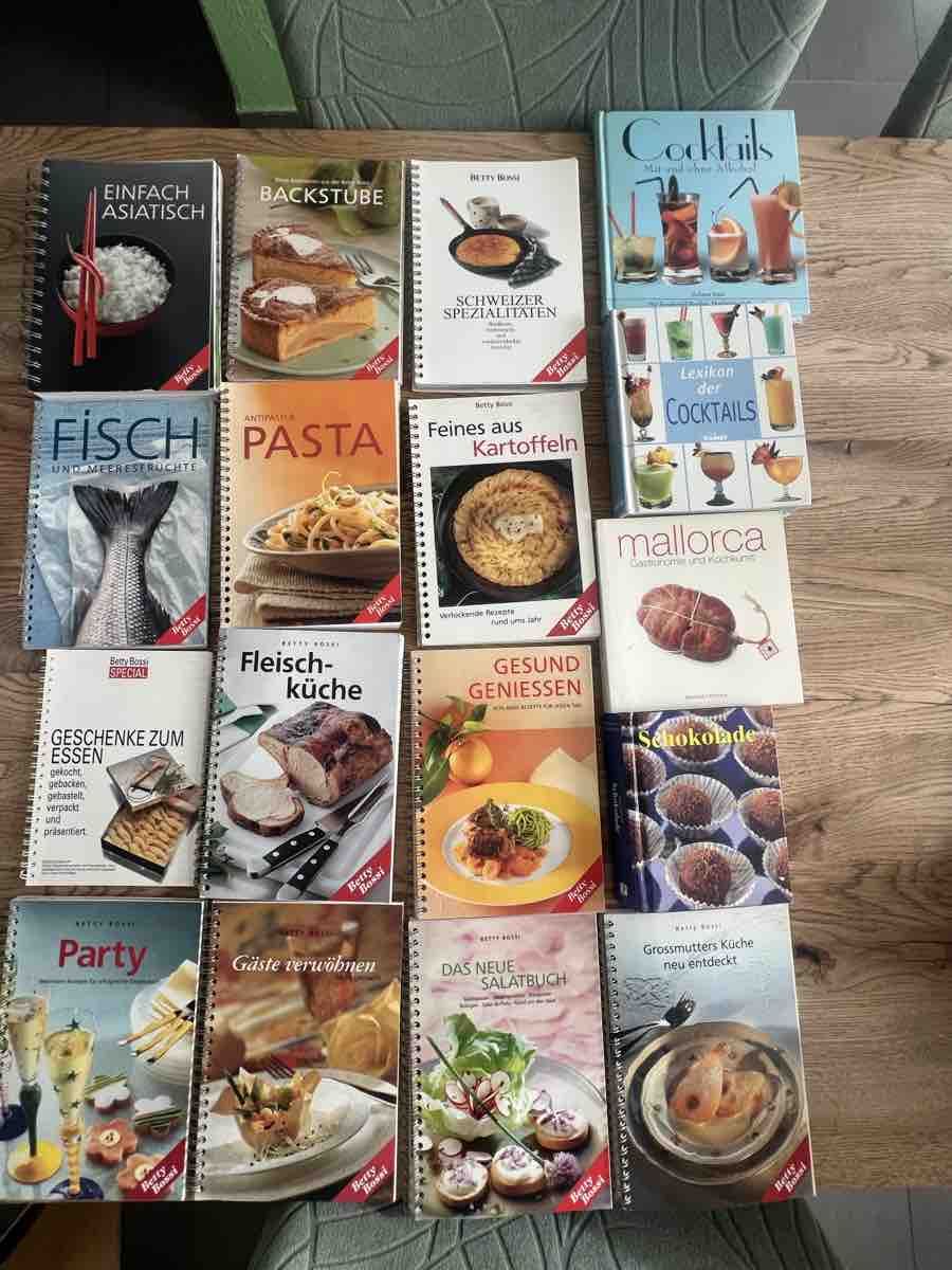Libri: Grosse Sammlung Kochbücher – Usato da Thun venduto da Birdy