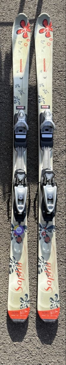 Rossignol Skis: Rossignol Ski 160cm – D'occasion à Winterthur par liv_9mkv