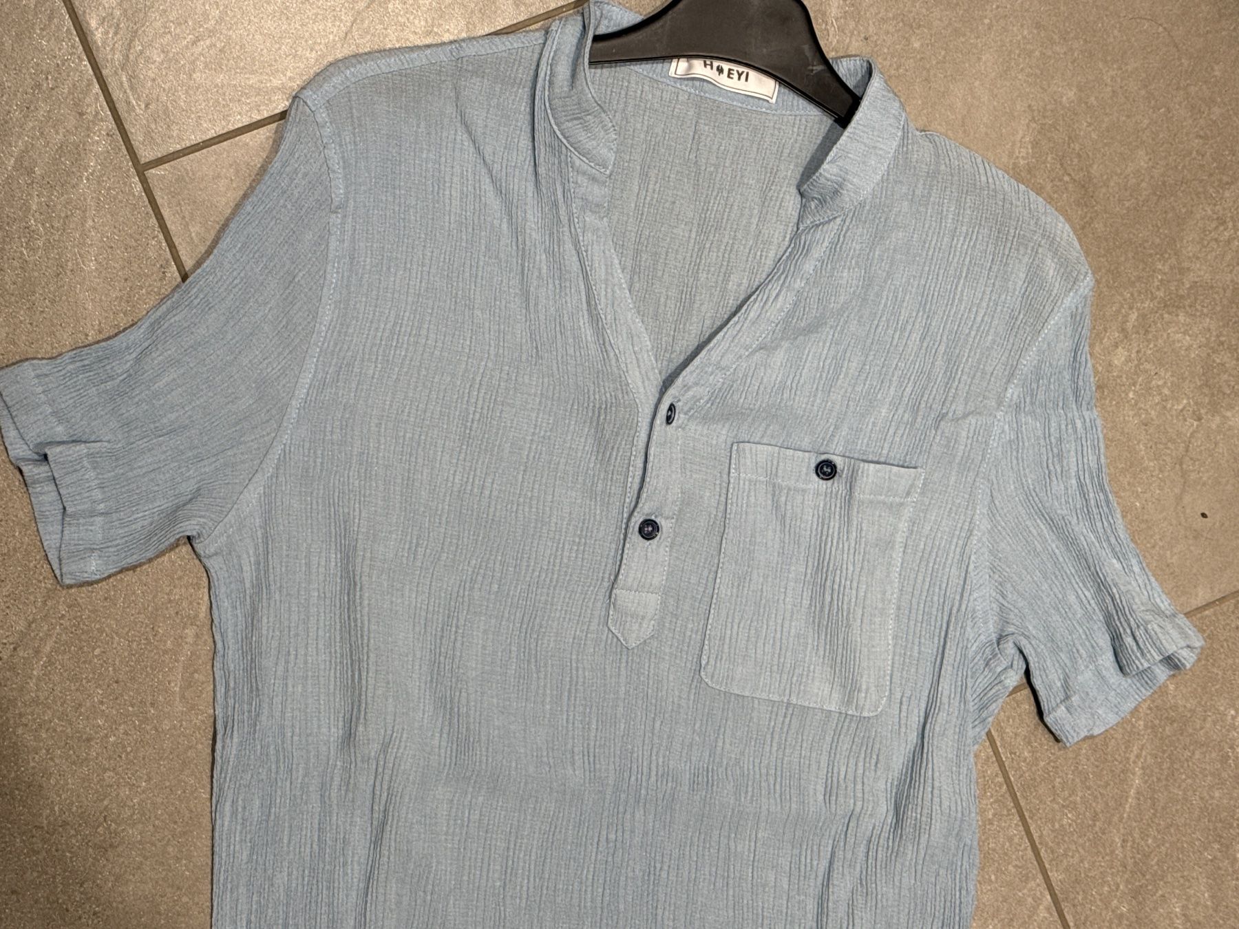 T-shirt: Herren T-Shirt slim, S/M – Usato da Amriswil venduto da used2use 1