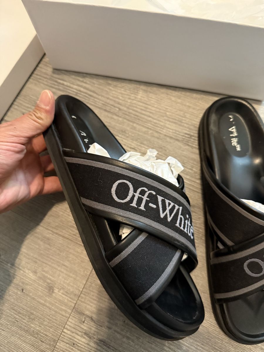 Off-White Scarpe da uomo: Off white leather sandalen pantoletten 43 – Usato da Giubiasco venduto da Darkemperor 1