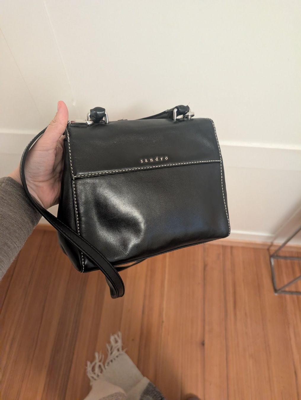 Sandro Borse da donna: Sandro Black Leather Handbag – Usato da Zürich venduto da waeberg 6