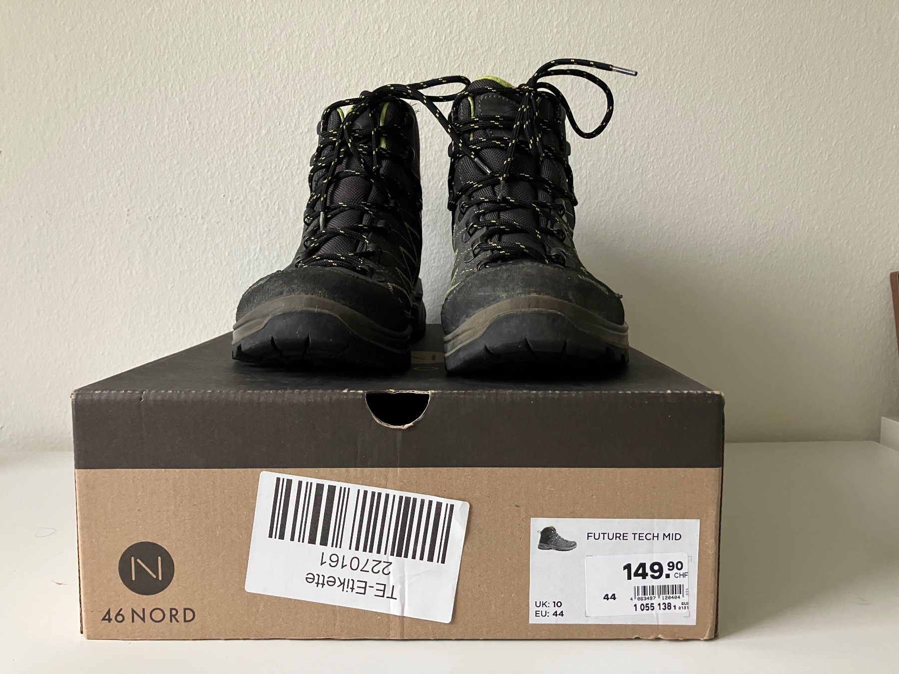 46 Nord Scarpe da uomo: Wandreschuhe 46 NORD - Grosse 44 – Usato da Riehen venduto da Philips26 3