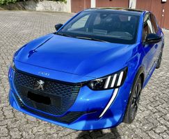 Peugeot e-208 GT, Panoramadach, Top Zustand!