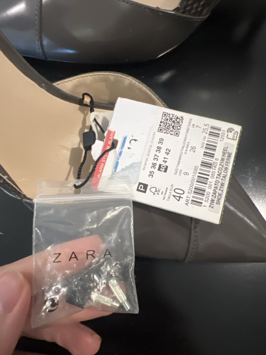 Zara Scarpe da donna: Escarpins serpent gris 40 – Nuovo e nell'imballaggio originale da Ropraz venduto da Angy.ruiz 2