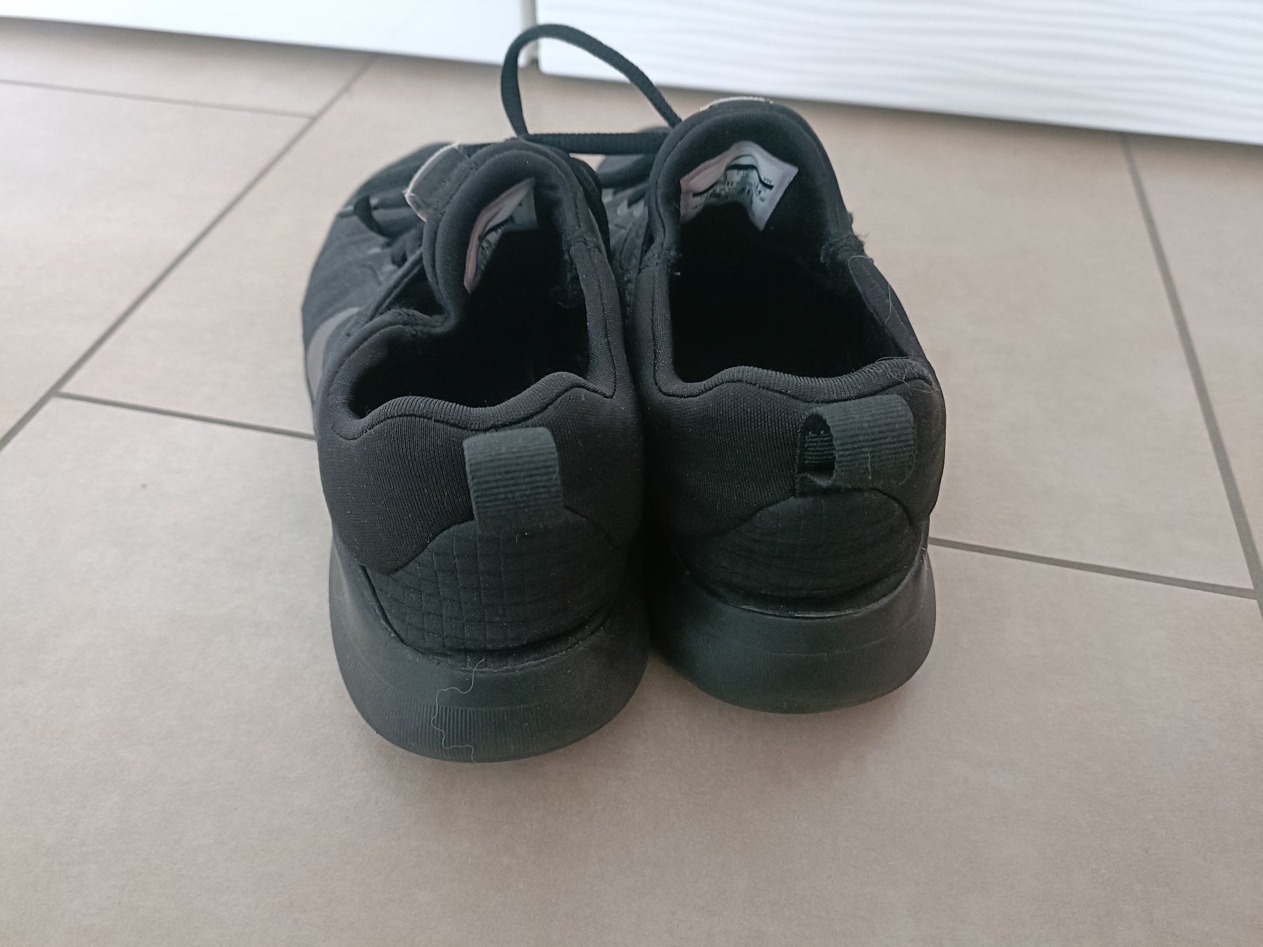 Nike Scarpe da donna: Nike Sneaker - Grösse 38 – Nuovo (secondo la descrizione) da Rickenbach b. Wil venduto da VeryLovelyThings 3