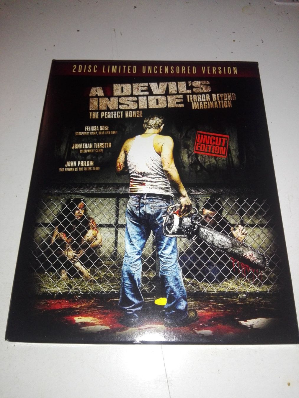 Tutti i DVDs: A Devil's Inside  (Uncut Edition)  D/E   2-Disc's    ©'2013 – Usato da St.Gallen venduto da elk2022