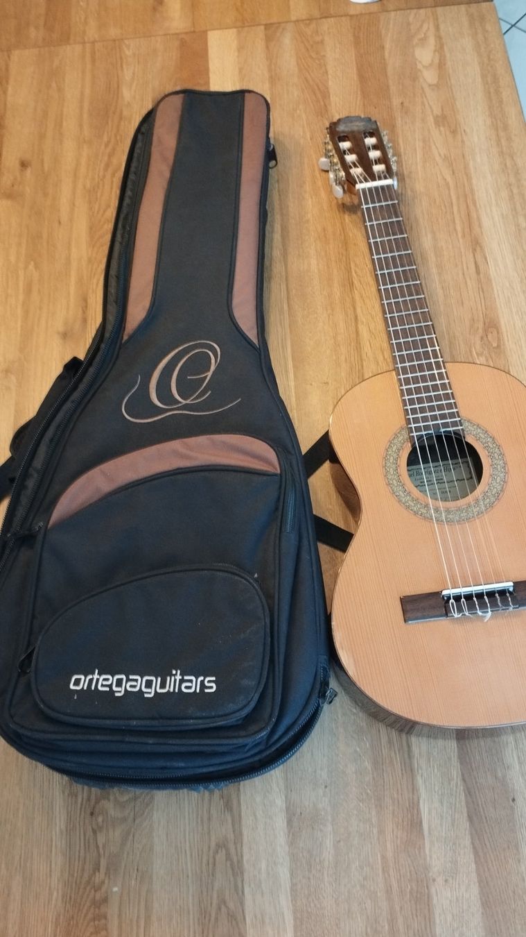 Instruments de musique: Gitarre 3/4 – D'occasion à Mönchaltorf par Llucy 2