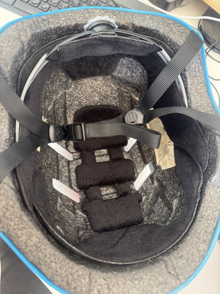 Caschi: Kids helmet – Usato da Münchenstein venduto da ArleneLM 3