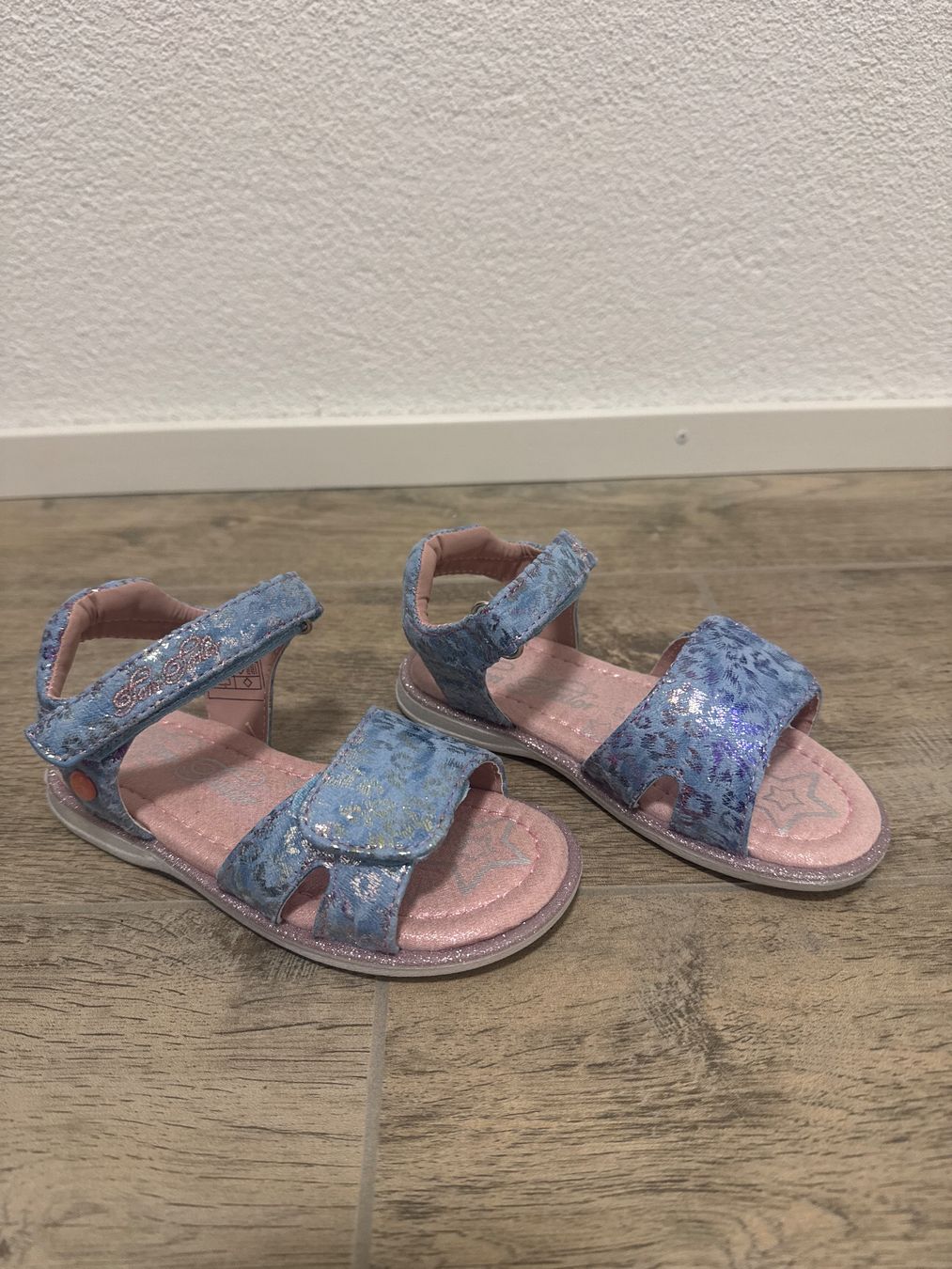 Tom Tailor Scarpe per ragazze: Neue Mädchen-Sandalen von Tom Tailor, Gr. 27 – Nuovo (secondo la descrizione) da Affeltrangen venduto da arack28